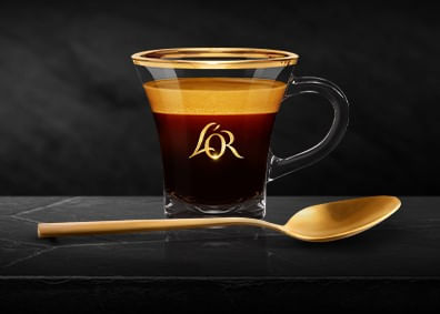 Xícara de Café L'Or
